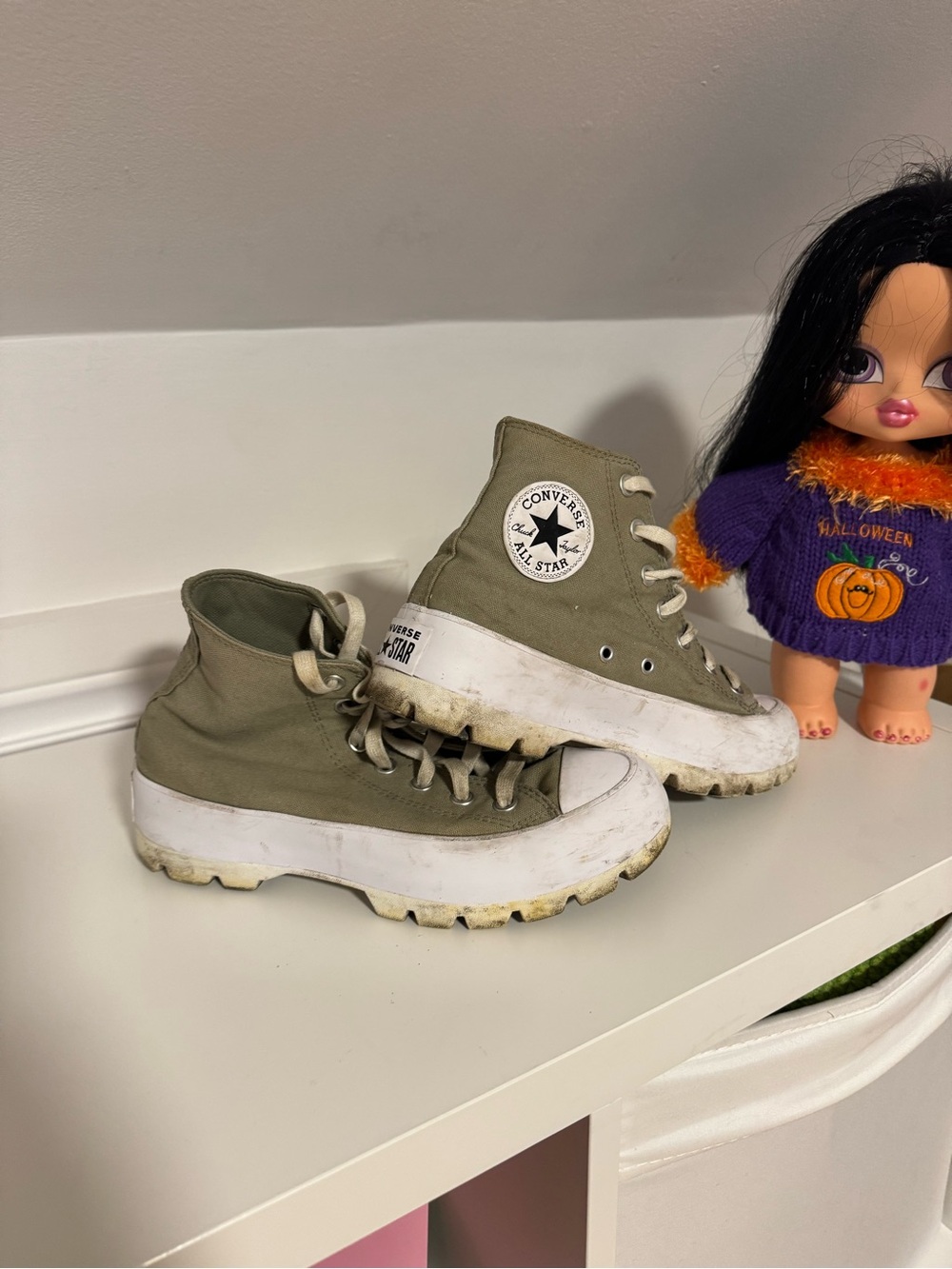 converse - Picture 3 of 6